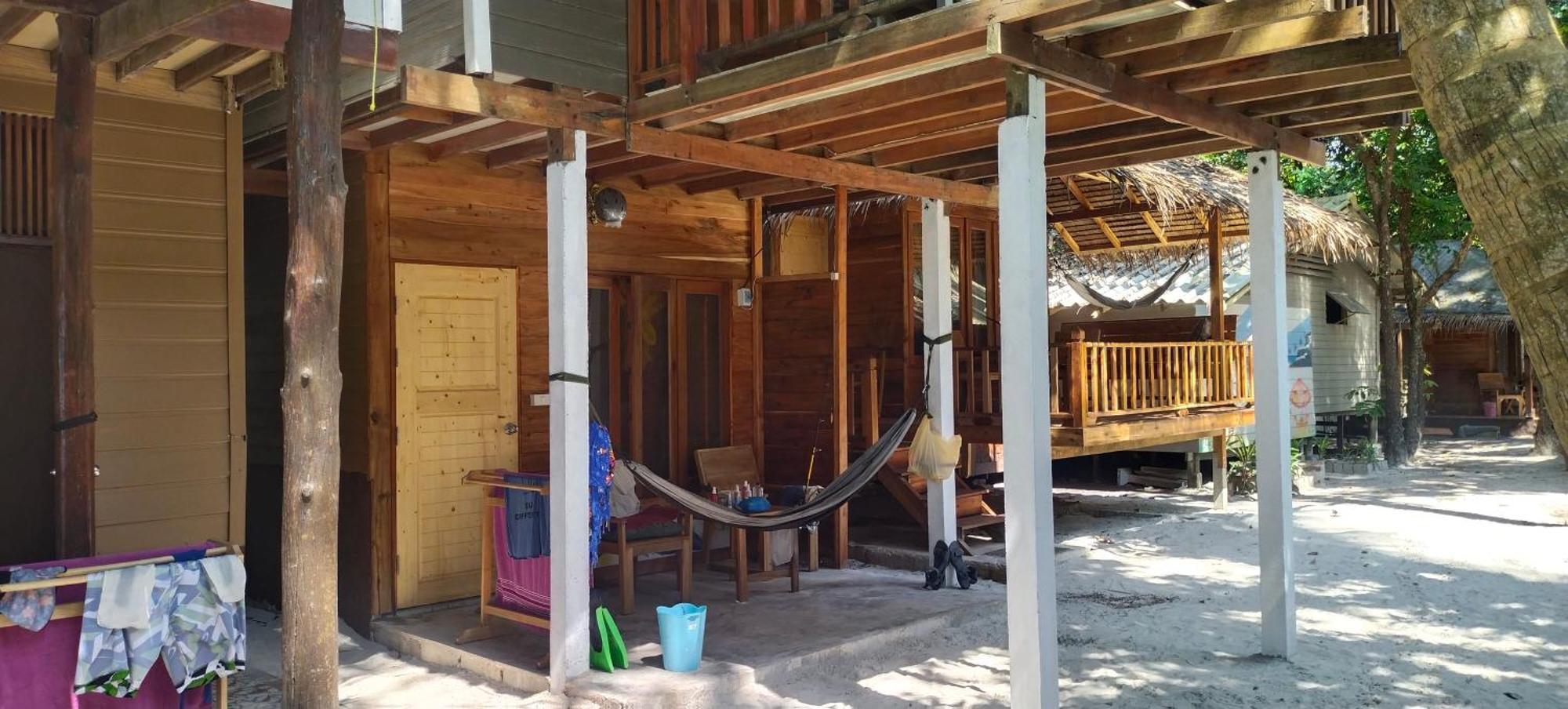Hotel Lazy Hut Koh Phayam Exterior foto