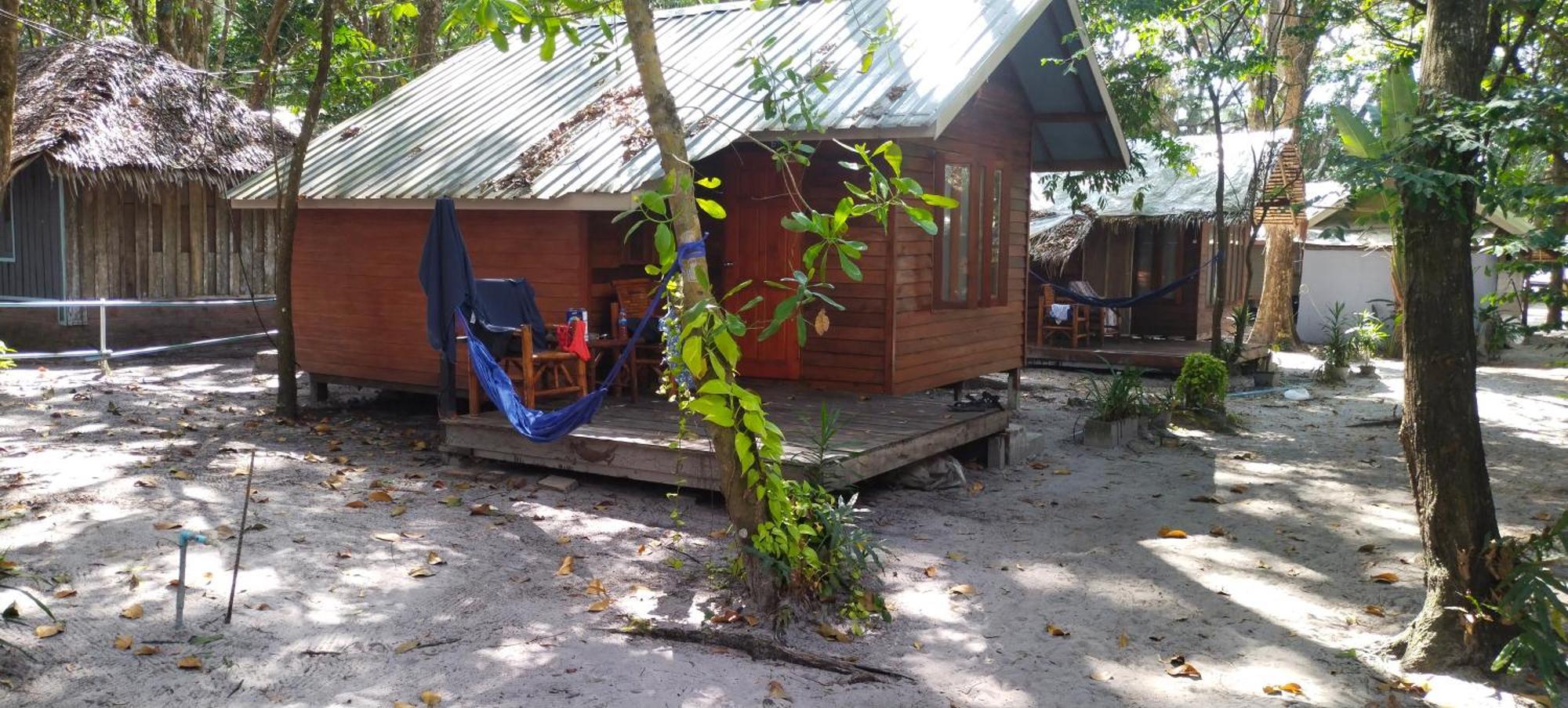 Hotel Lazy Hut Koh Phayam Exterior foto