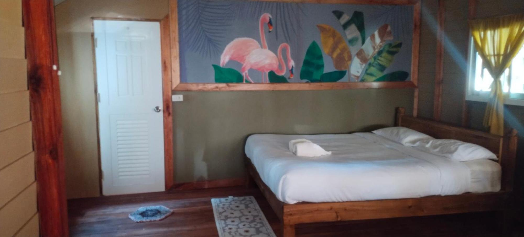 Hotel Lazy Hut Koh Phayam Exterior foto