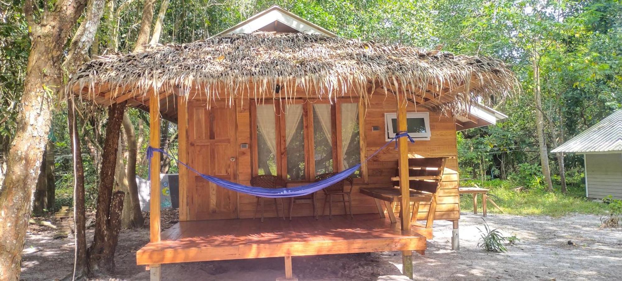Hotel Lazy Hut Koh Phayam Exterior foto